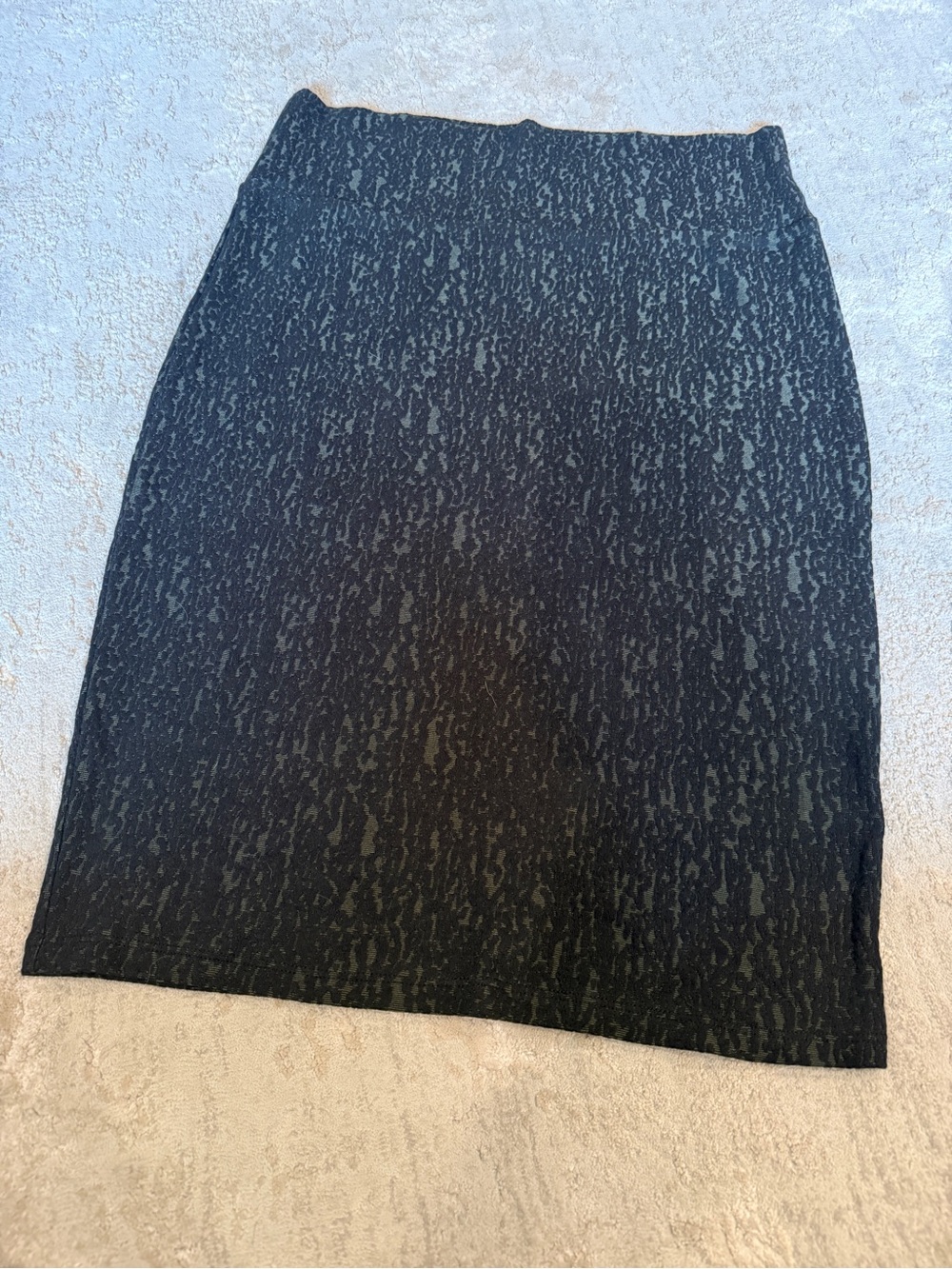 LuLaRoe Cassie Pencil Skirt Green & Black Medium